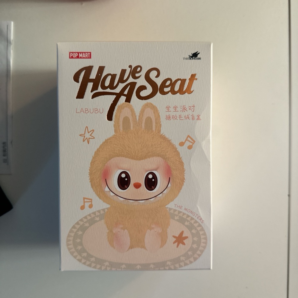 Labubu Have A Seat blindbox